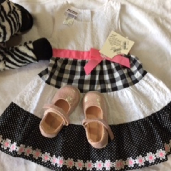 Blueberi Boulevard Other - NWT Blueberi Boulevard Black n White dress 24 mths